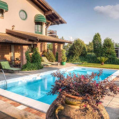 הוילה Borgarello Agriturismo Maiocchi מראה חיצוני תמונה