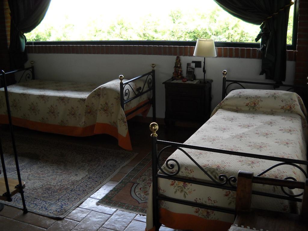 הוילה Borgarello Agriturismo Maiocchi חדר תמונה