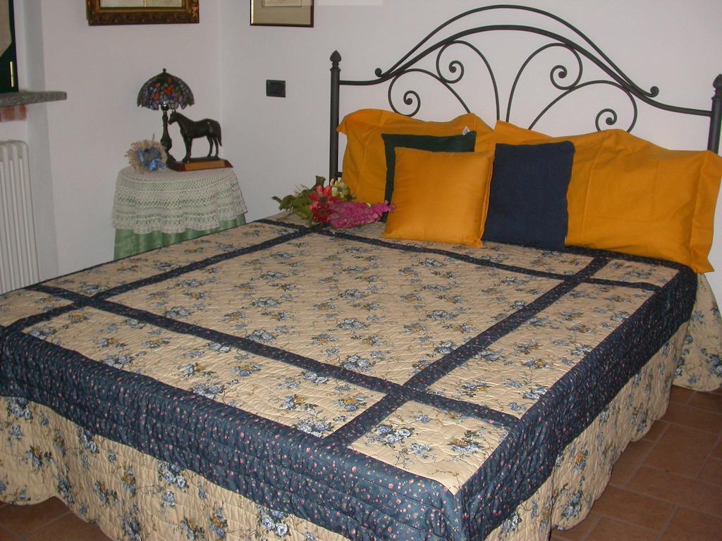 הוילה Borgarello Agriturismo Maiocchi חדר תמונה