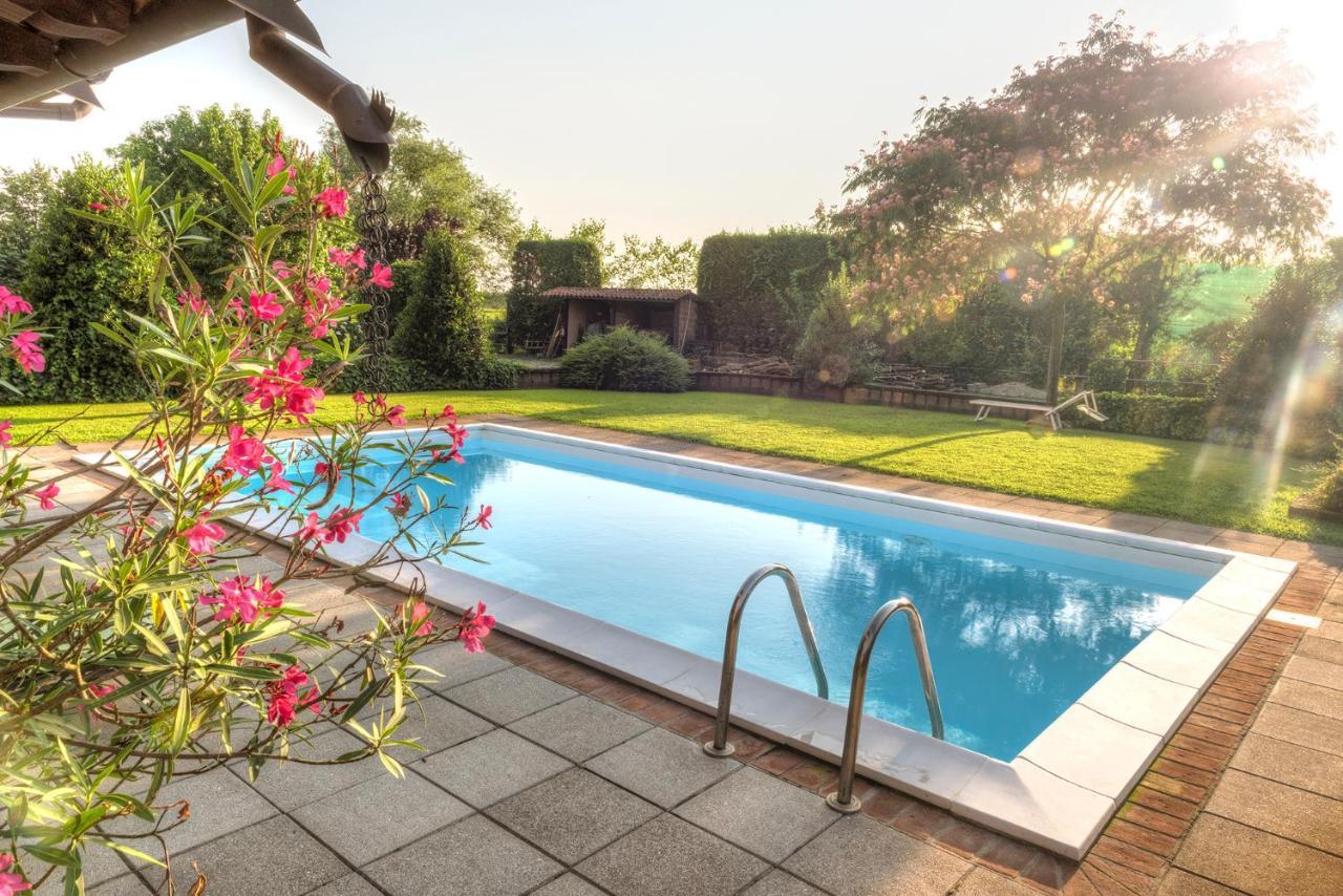 הוילה Borgarello Agriturismo Maiocchi מראה חיצוני תמונה